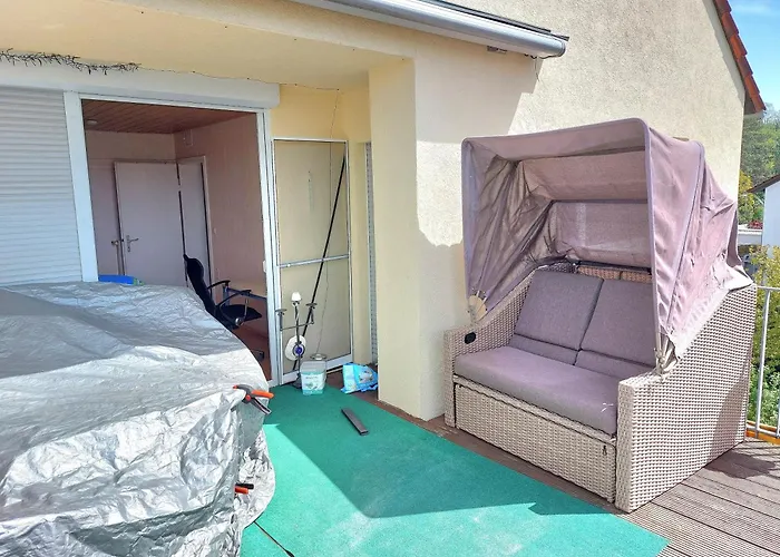 Make Yourself At 2 *